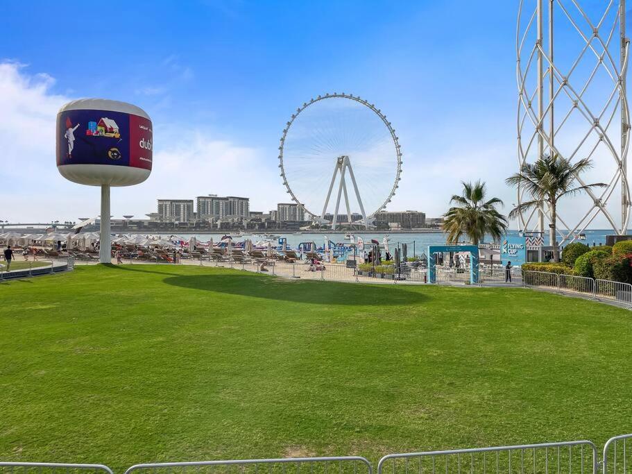 First Class 3Br Dubai Wheel & Beach Access Apartment Exterior photo